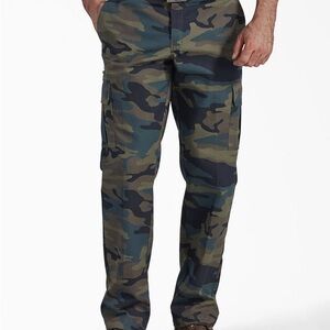 Dickies Men's Green and Brown Cargo Pants